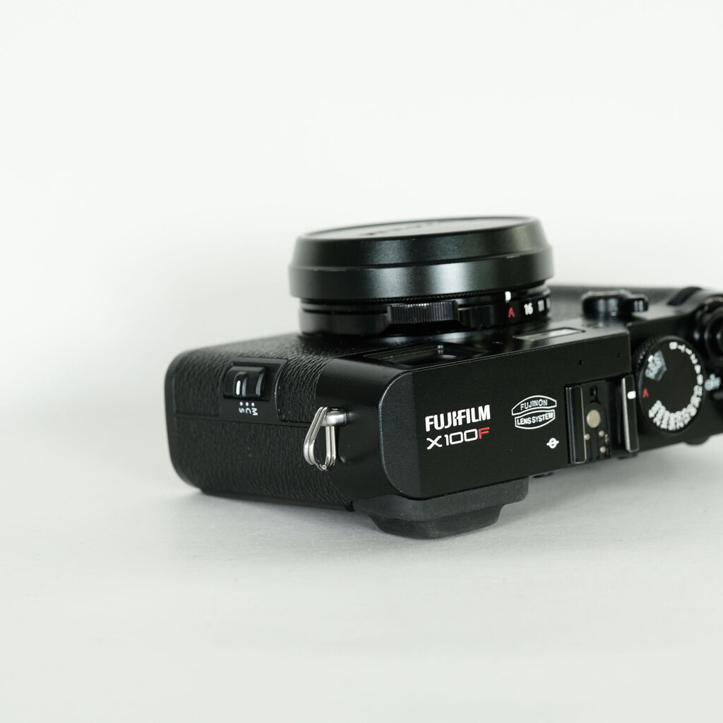 FUJIFILM X100F ブラック