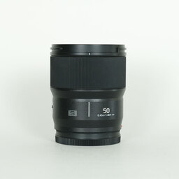 Panasonic LUMIX S 50mm F1.8 Panasonic LUMIX S 50mm F1.8