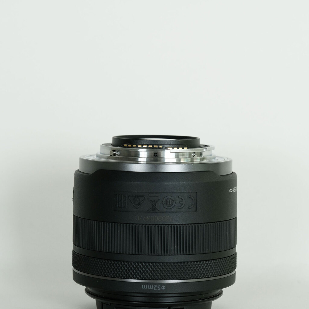 Canon RF35mm F1.8 MACRO IS STM