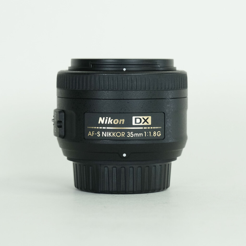 Nikon AF-S DX NIKKOR 35mm f/1.8G