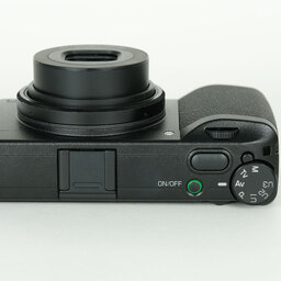RICOH GR IIIx RICOH GR IIIx
