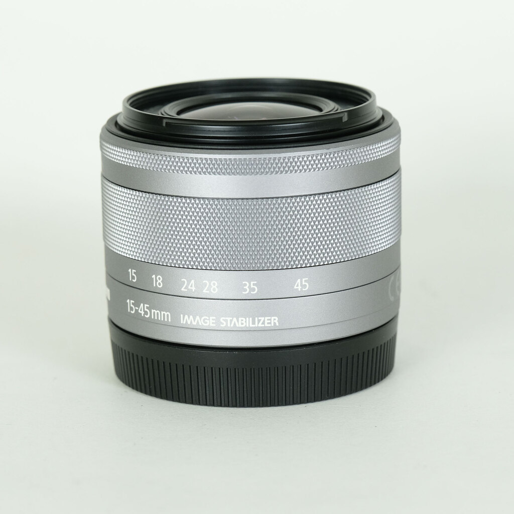 Canon EF-M15-45mm F3.5-6.3 IS STM