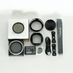 FUJIFILM X100V ブラック