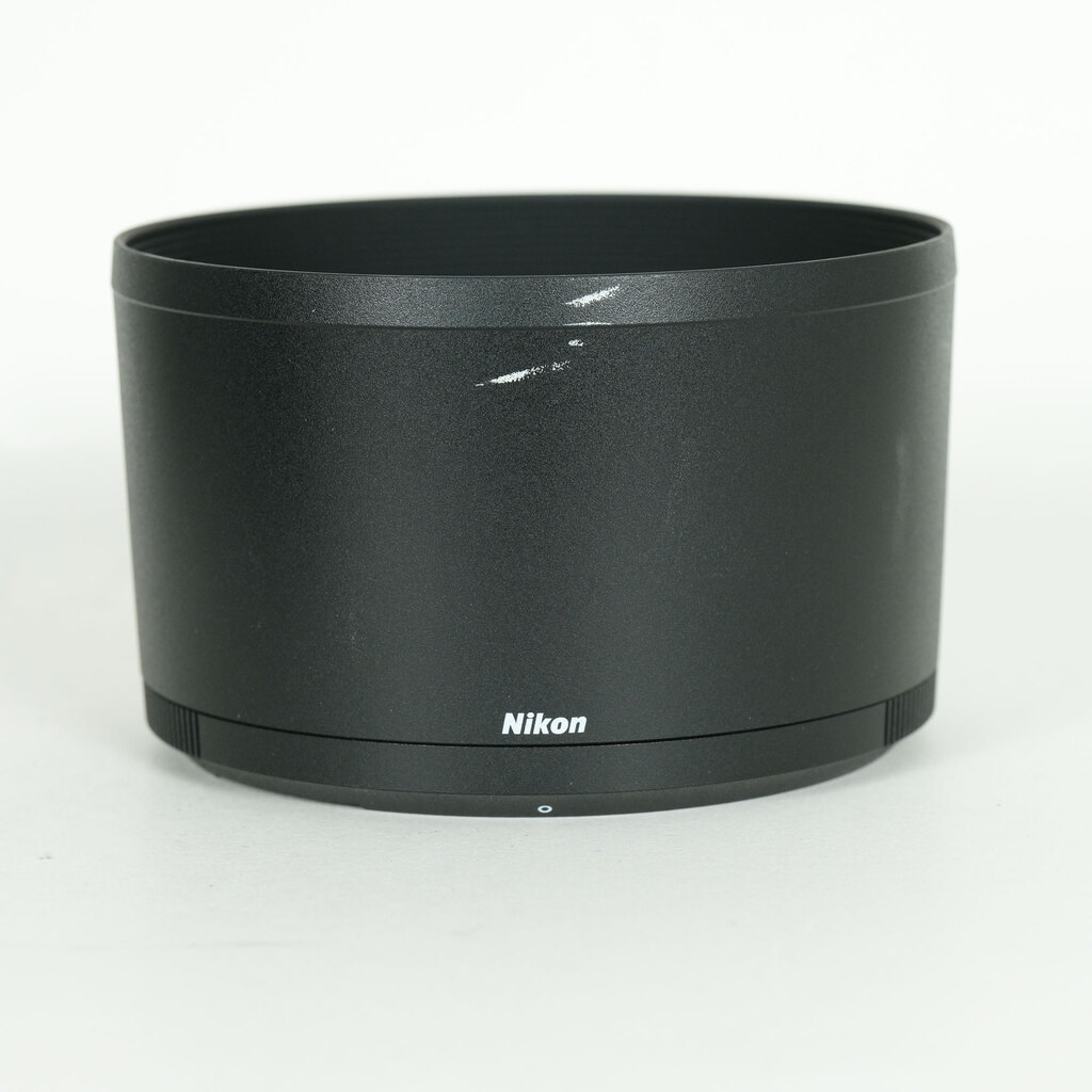 Nikon NIKKOR Z 135mm f/1.8 S Plena