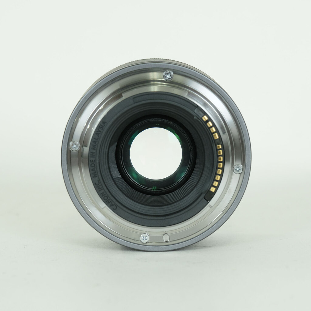 Canon RF50mm F1.8 STM Canon RF50mm F1.8 STM