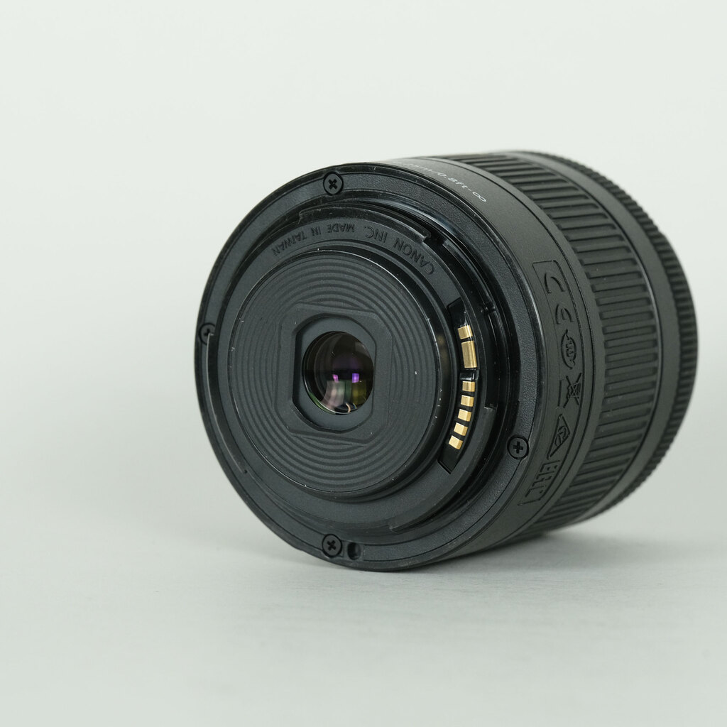 Canon EF-S18-55mm F4-5.6 IS STM