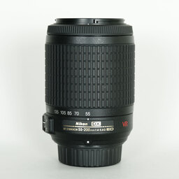 Nikon AF-S DX VR Zoom-Nikkor 55-200mm F4-5.6G IF-ED