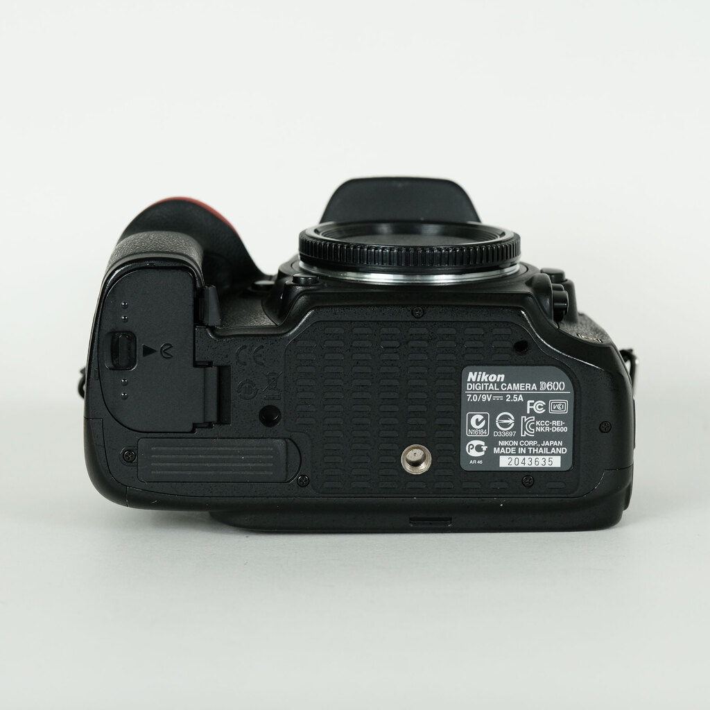 Nikon D600