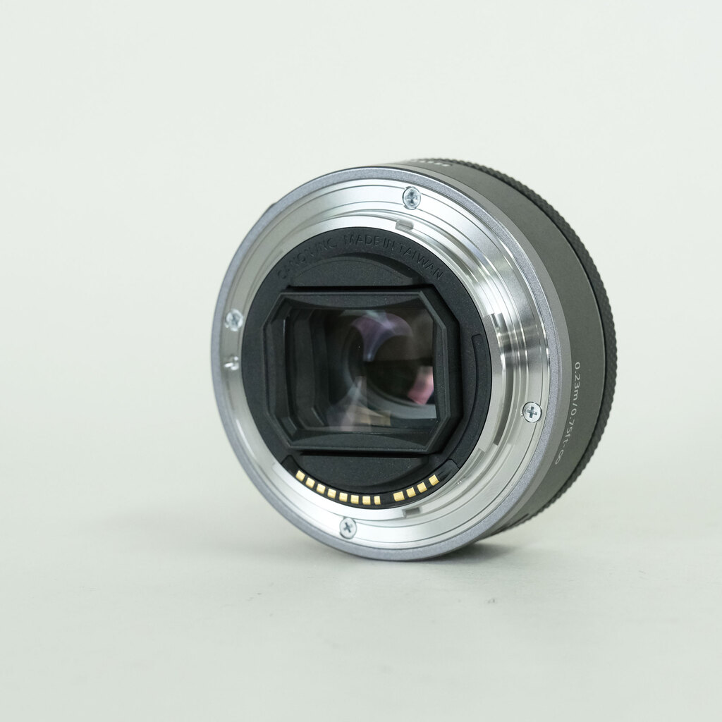 Canon RF28mm F2.8 STM