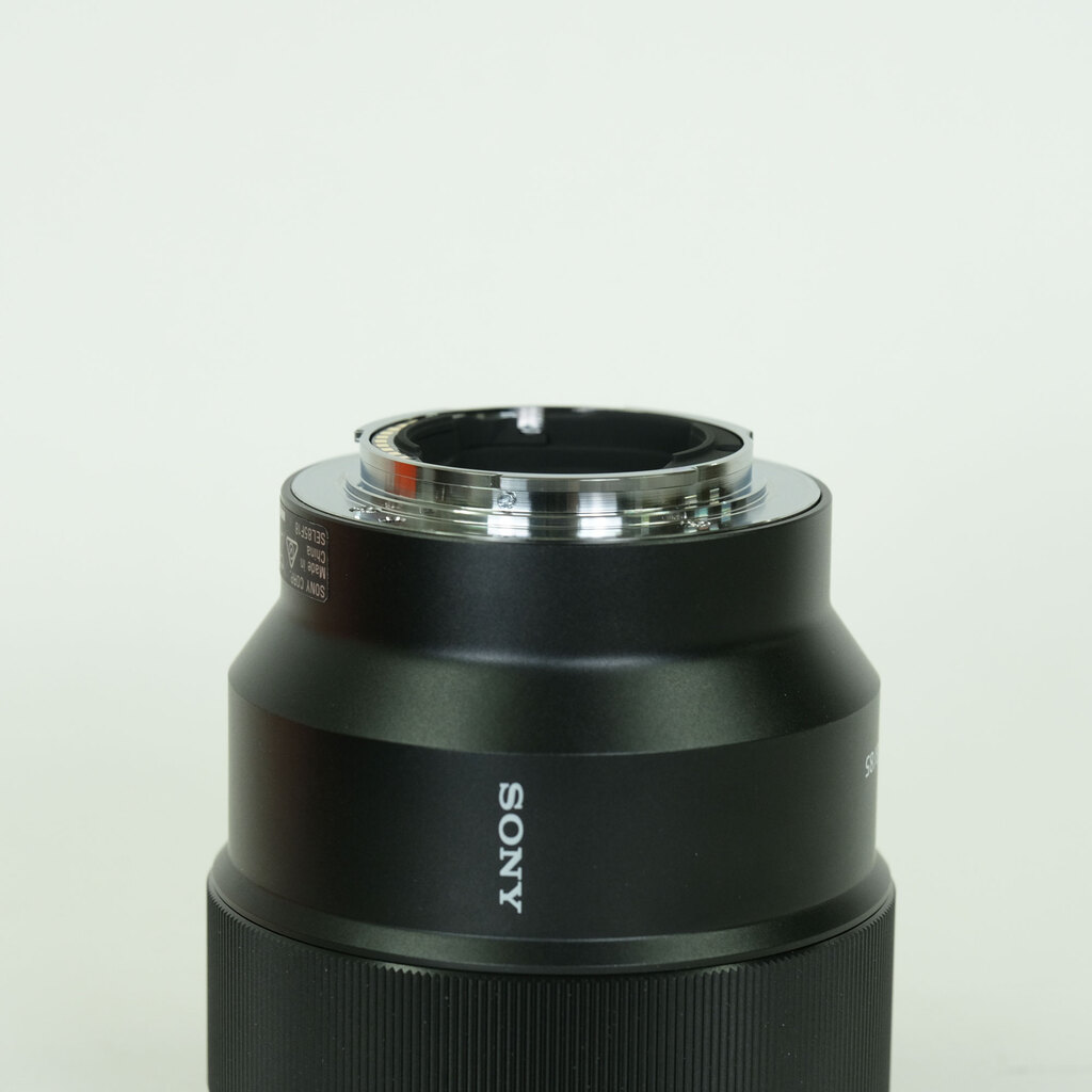 SONY FE 85mm F1.8 SEL85F18