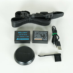 FUJIFILM X100V ブラック FUJIFILM X100V ブラック