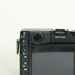 FUJIFILM X10 ブラック