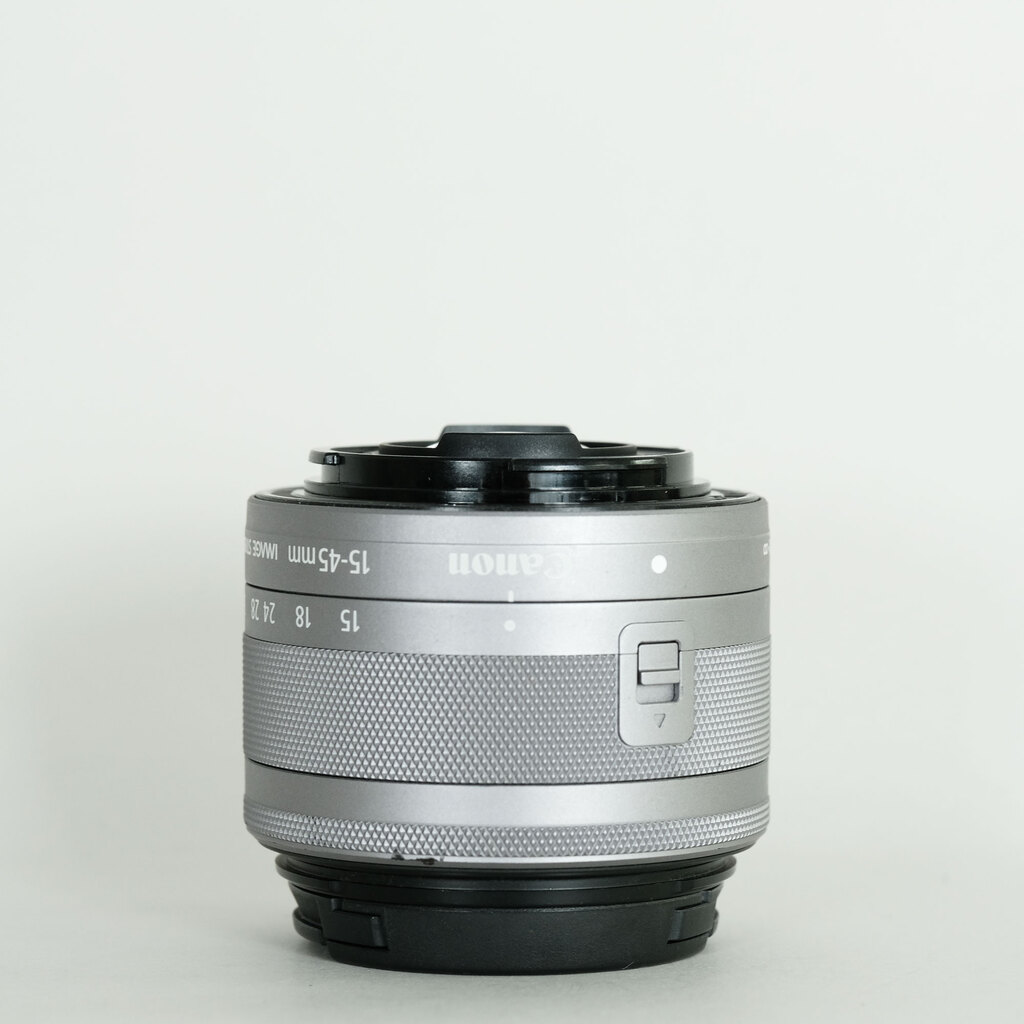 Canon EF-M15-45mm F3.5-6.3 IS STM