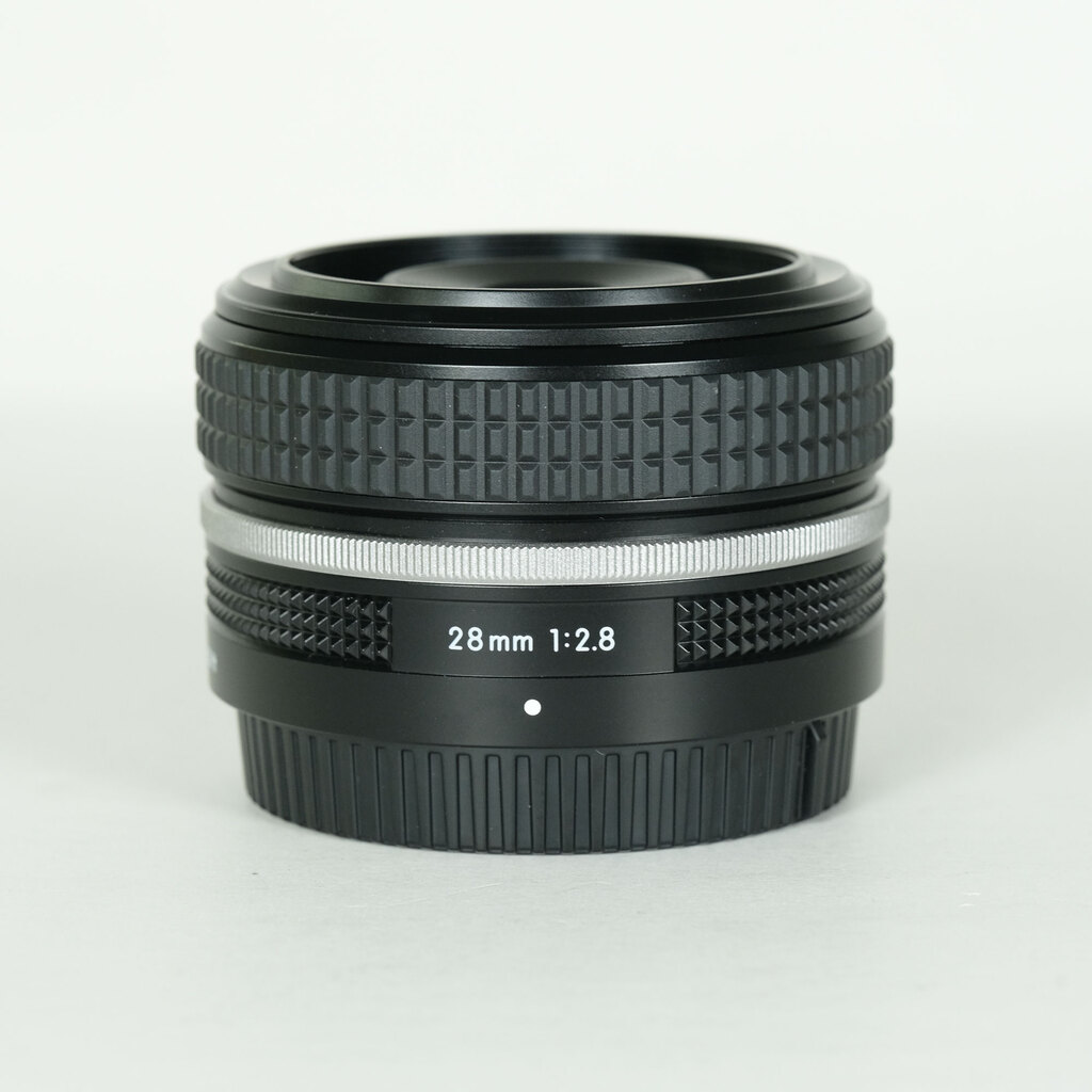 Nikon NIKKOR Z 28mm f/2.8 [Special Edition]
