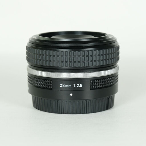 Nikon NIKKOR Z 28mm f/2.8を徹底解説。愛用者のレビュー・作例付き