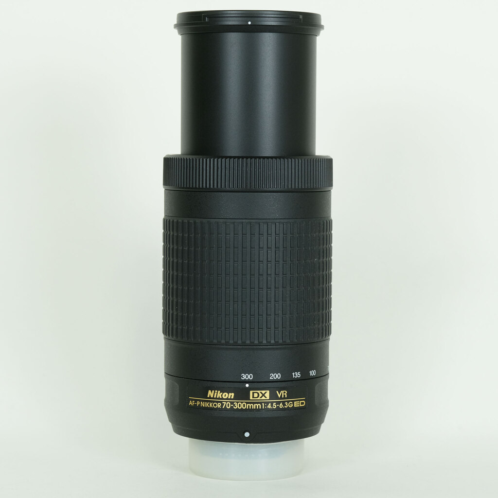 Nikon AF-P DX NIKKOR 70-300mm f/4.5-6.3G ED VR Nikon AF-P DX NIKKOR 70-300mm f/4.5-6.3G ED VR