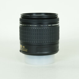 Nikon AF-P DX NIKKOR 18-55mm F3.5-5.6G VR Nikon AF-P DX NIKKOR 18-55mm F3.5-5.6G VR