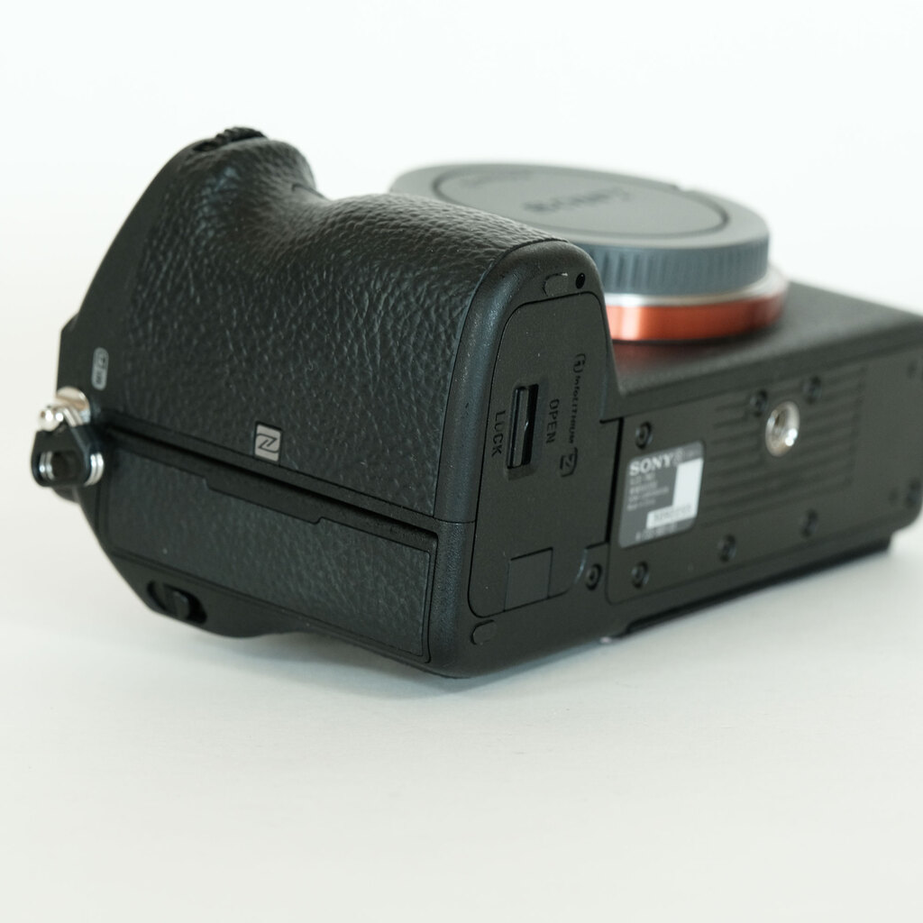 SONY α7 III（ILCE-7M3）