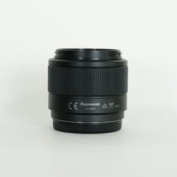 Panasonic LUMIX G 25mm F1.7 ASPH. Panasonic LUMIX G 25mm F1.7 ASPH.