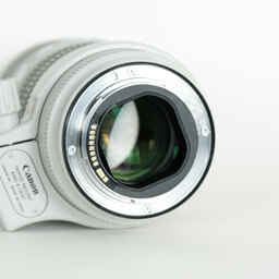 Canon EF70-200mm F2.8L IS III USM Canon EF70-200mm F2.8L IS III USM