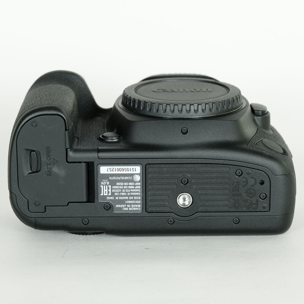 Canon EOS 5D Mark IV