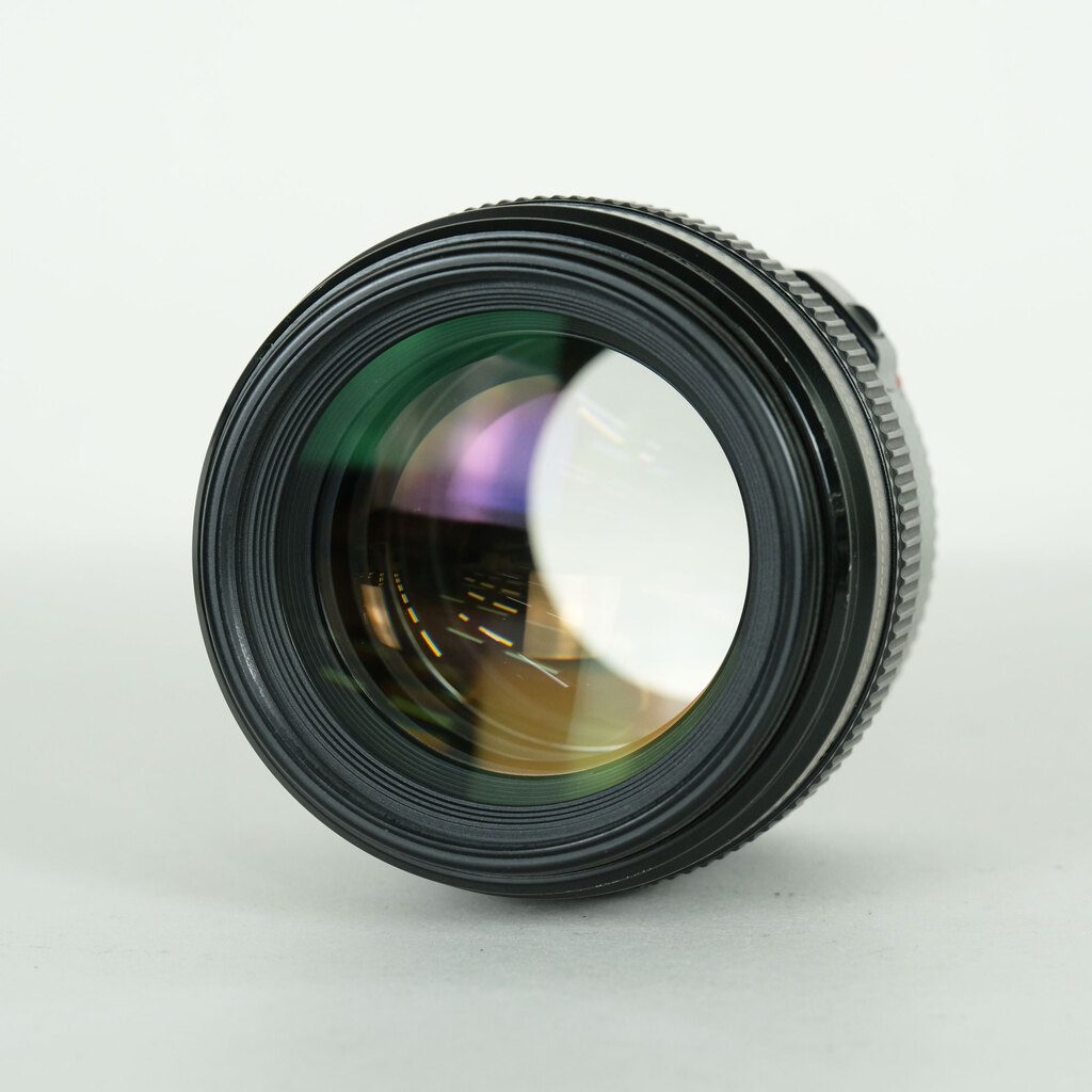 Canon EF85mm F1.8 USM Canon EF85mm F1.8 USM