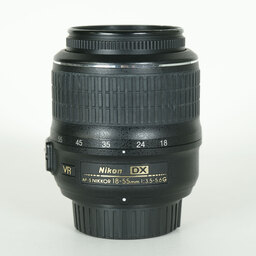 Nikon AF-S DX NIKKOR 18-55mm F3.5-5.6 G VR