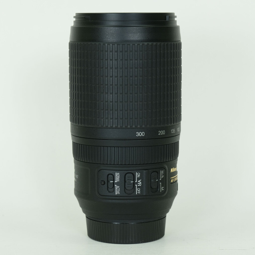 Nikon AF-S VR Zoom-Nikkor 70-300mm F4.5-5.6G IF-ED