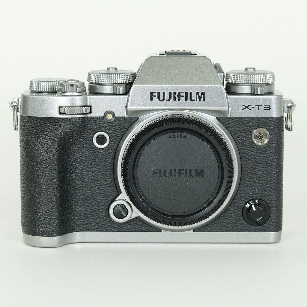 FUJIFILM X-T3