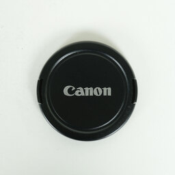 Canon EF-S18-200mm F3.5-5.6 IS