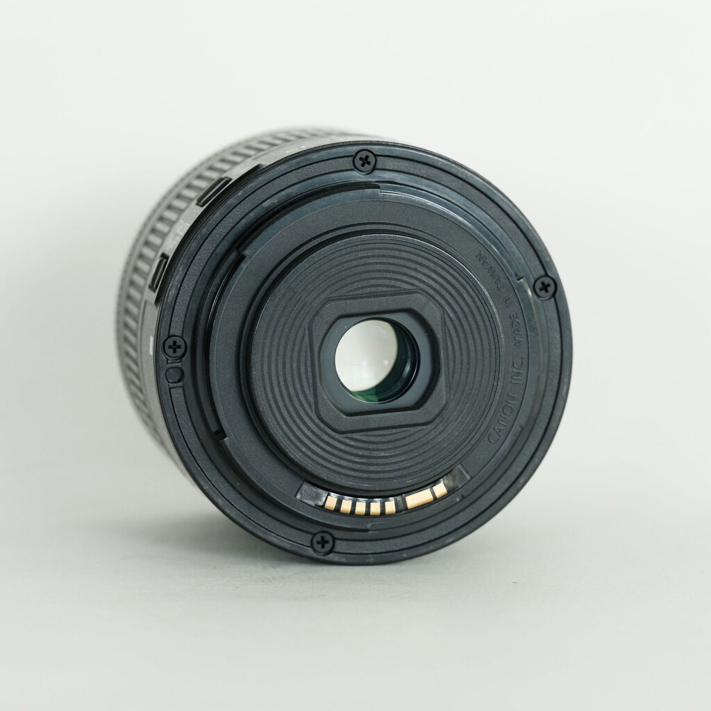 Canon EF-S18-55mm F4-5.6 IS STM