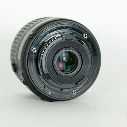 Nikon AF-S DX NIKKOR 18-55mm f3.5-5.6G VR II