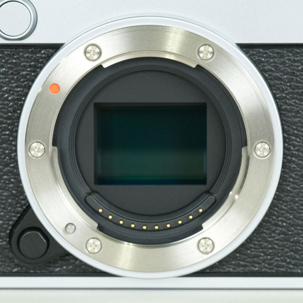 FUJIFILM X-E5