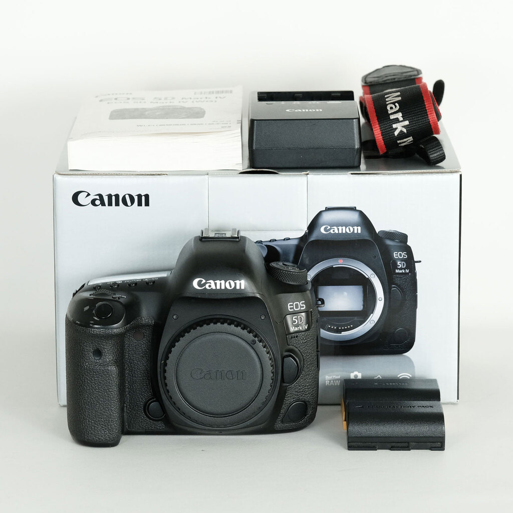 Canon EOS 5D Mark IV