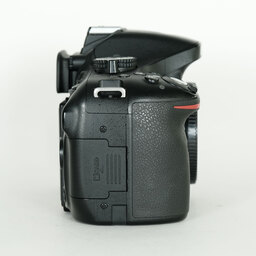 Nikon D5200 ボディ ブラック