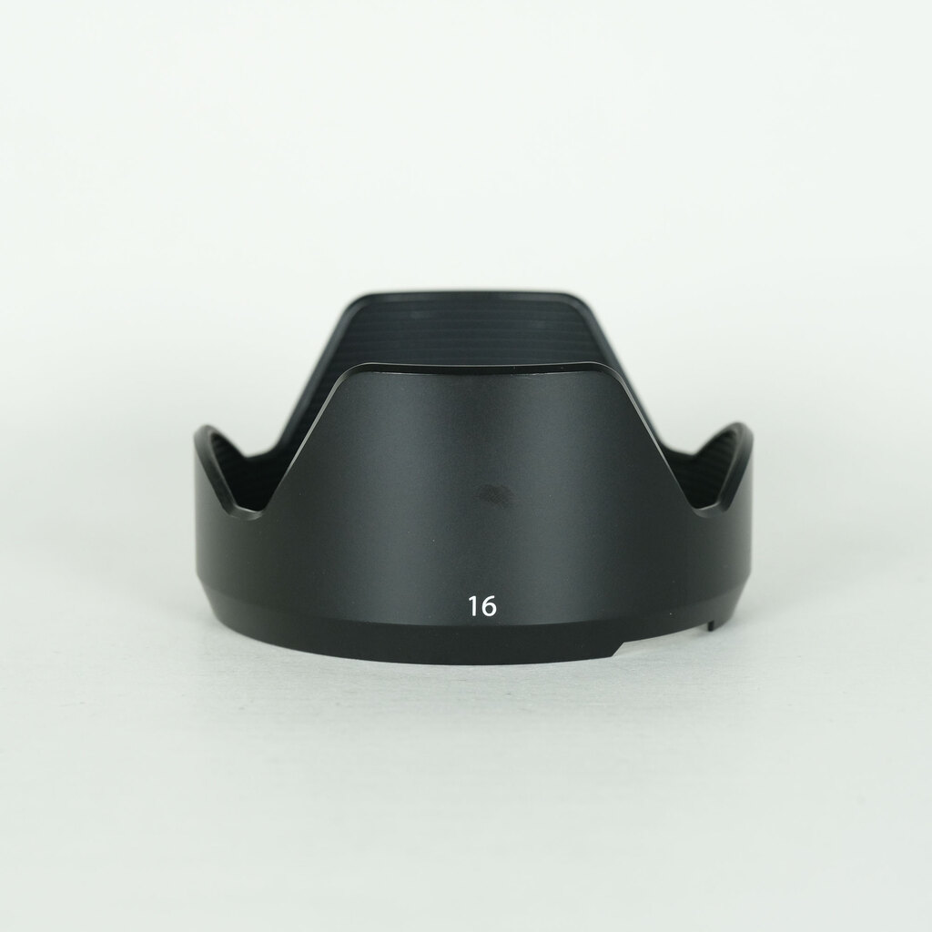 FUJIFILM XF16mmF1.4 R WRの出品 | ONE SCENE（ワンシーン）