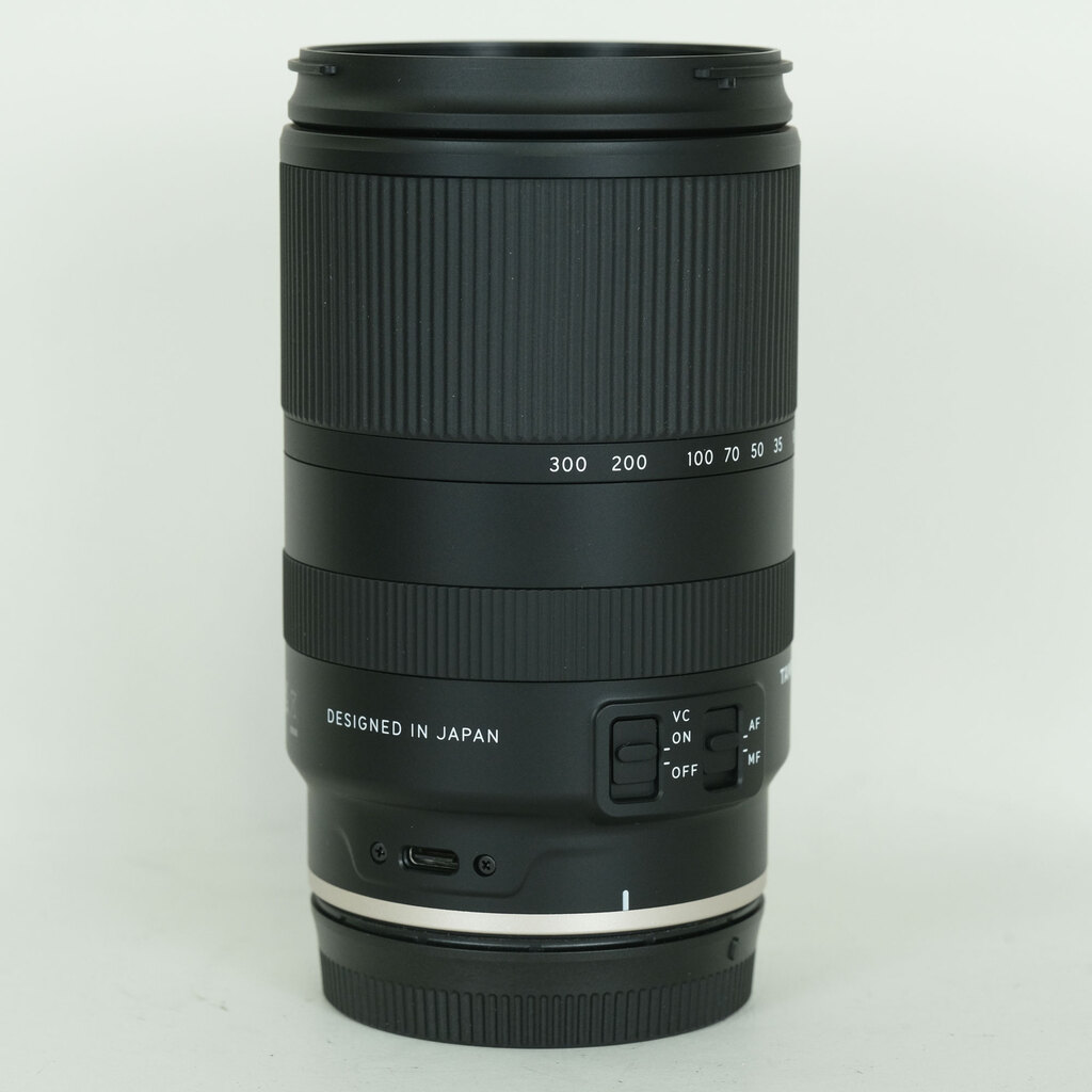 TAMRON 18-300mm F/3.5-6.3 Di III-A VC VXD (Model B061) [キヤノンRF用]