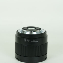 Panasonic LEICA DG SUMMILUX 9mm / F1.7 ASPH.