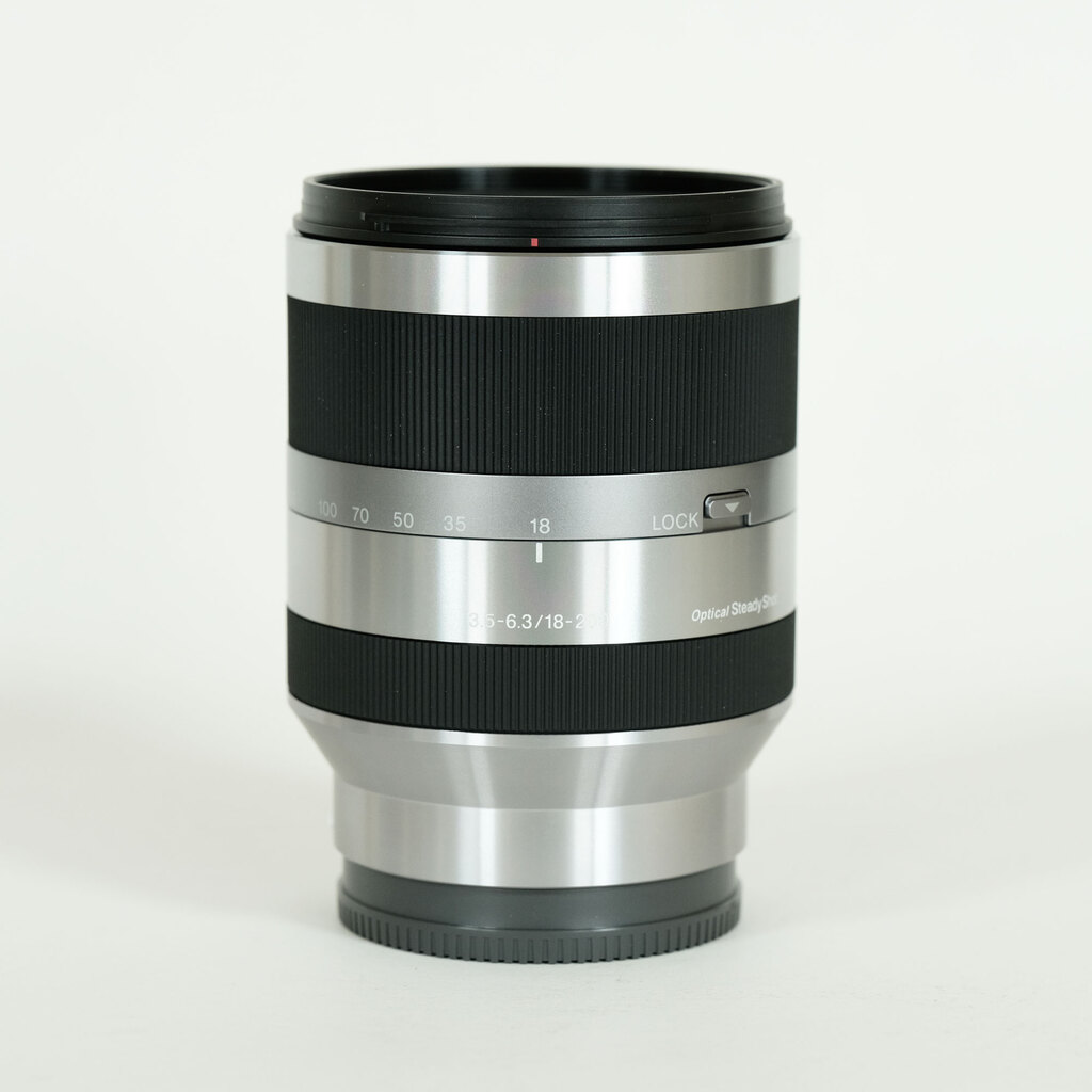 SONY E18-200mm F3.5-6.3 OSS SEL18200