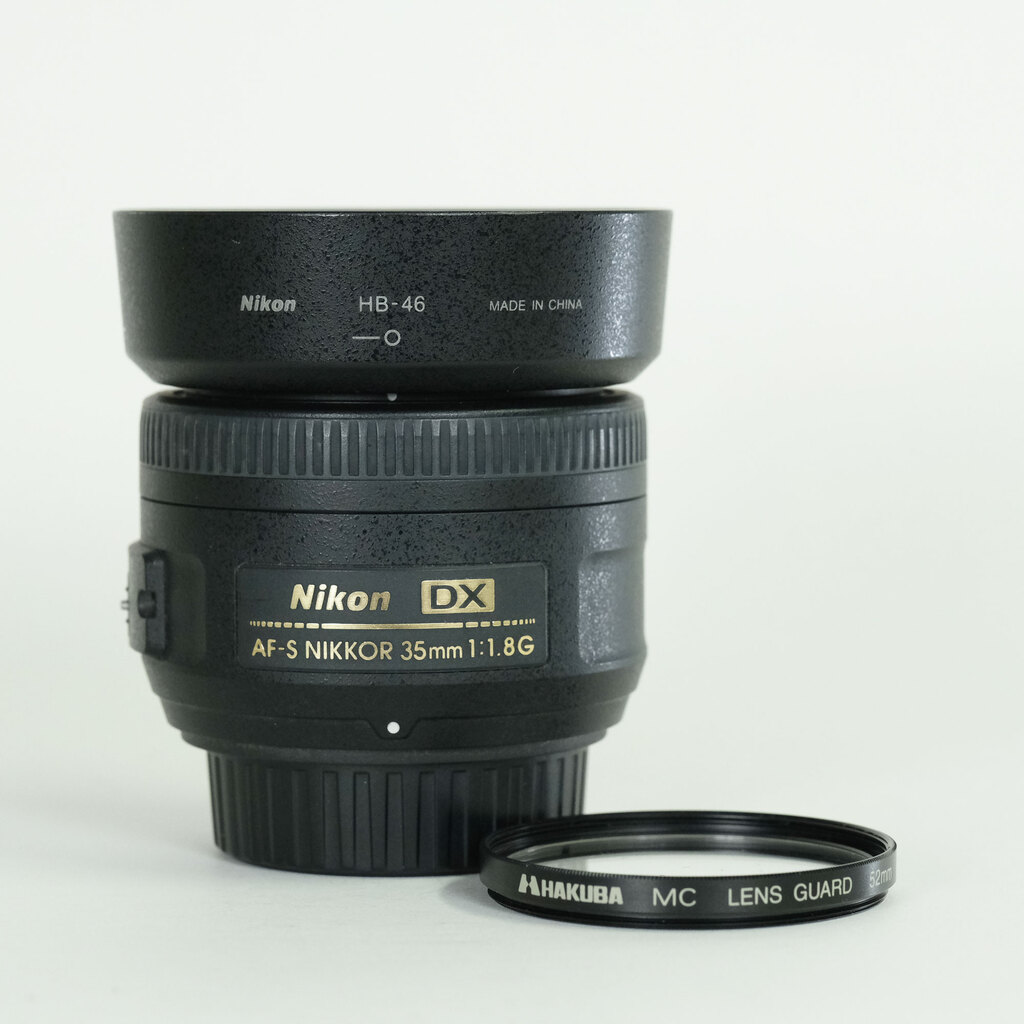 Nikon AF-S DX NIKKOR 35mm f/1.8G Nikon AF-S DX NIKKOR 35mm f/1.8G