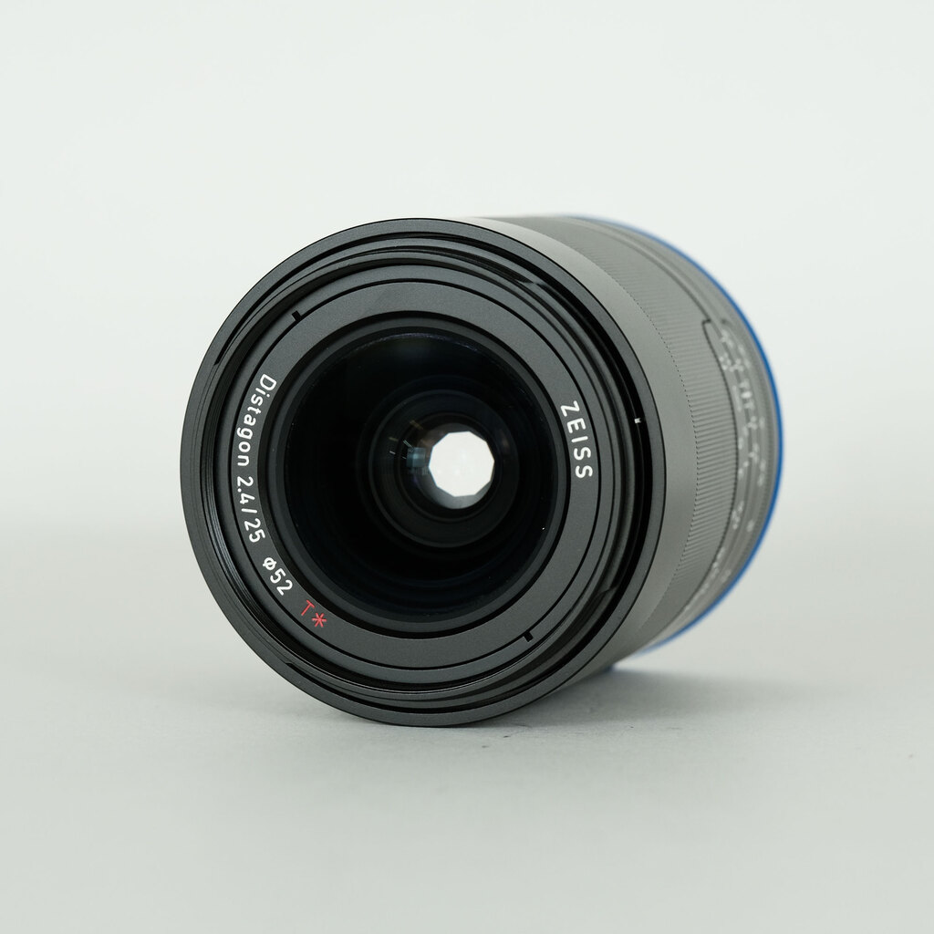 Carl Zeiss Loxia 25mm F2.4（ソニーE用）