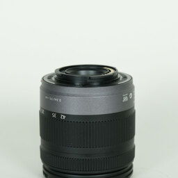 Panasonic LUMIX G 14-42mm F3.5-5.6 ASPH. MEGA O.I.S. H-FS014042 Panasonic LUMIX G 14-42mm F3.5-5.6 ASPH. MEGA O.I.S. H-FS014042