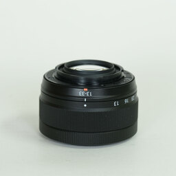 FUJIFILM XC13-33mm F3.5-6.3 OIS