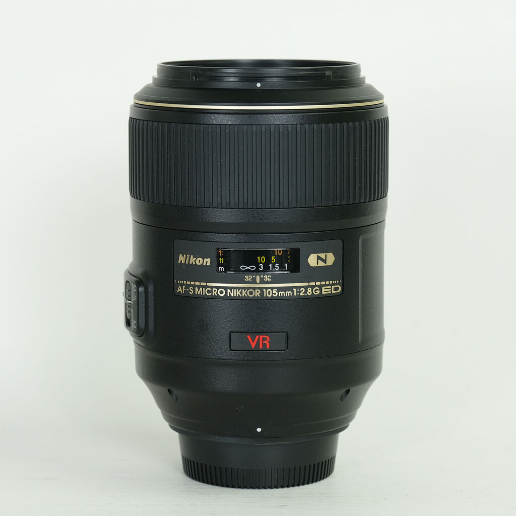 Nikon AF-S VR Micro-Nikkor 105mm f/2.8G IF-ED
