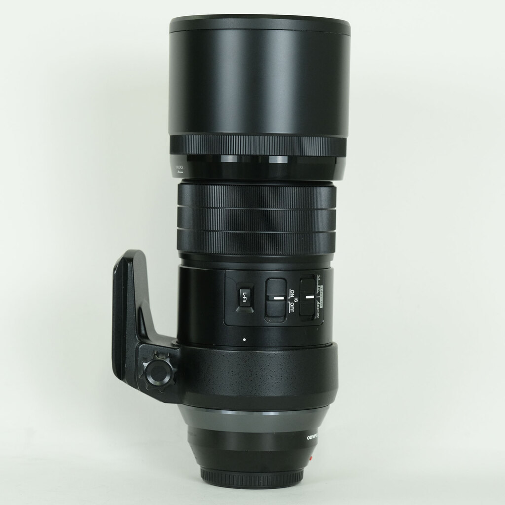 OLYMPUS M.ZUIKO DIGITAL ED 300mm F4.0 IS PRO