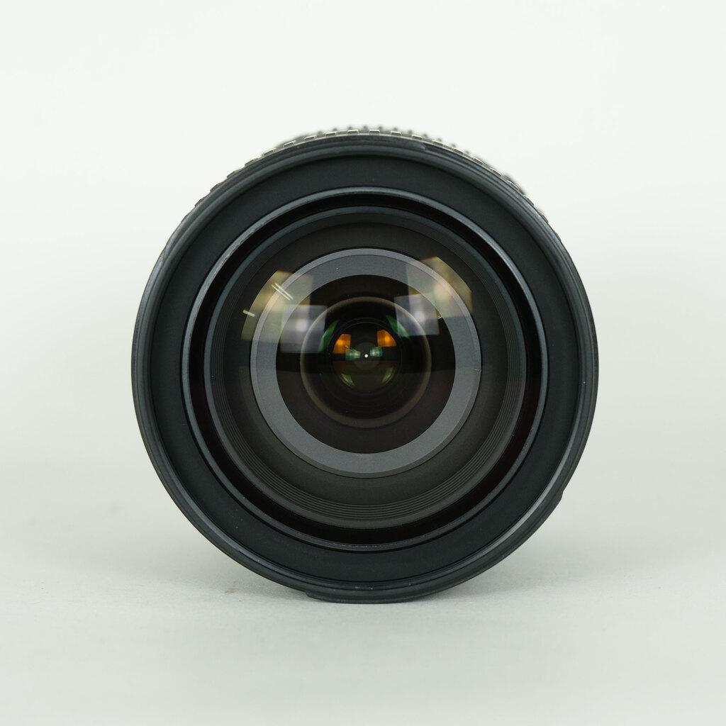 Nikon AF-S DX NIKKOR 16-85mm F3.5-5.6G ED VR Nikon AF-S DX NIKKOR 16-85mm F3.5-5.6G ED VR