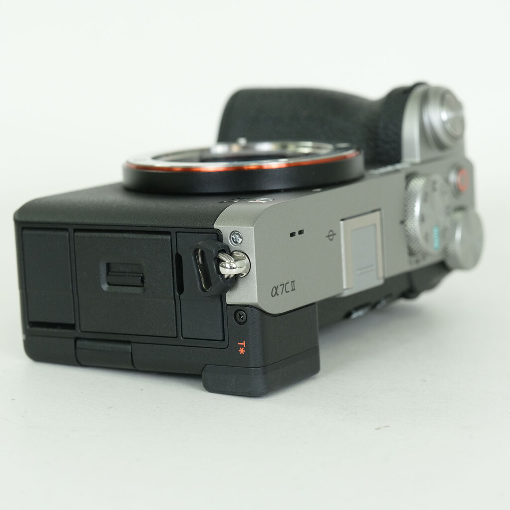 SONY α7C II(ILCE-7CM2) SONY α7C II(ILCE-7CM2)
