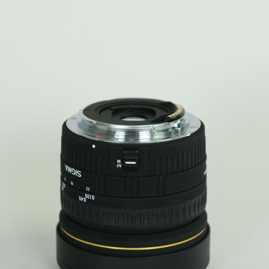 SIGMA 8mm F3.5 DG CIRCULAR FISHEYE [キヤノンEF用]