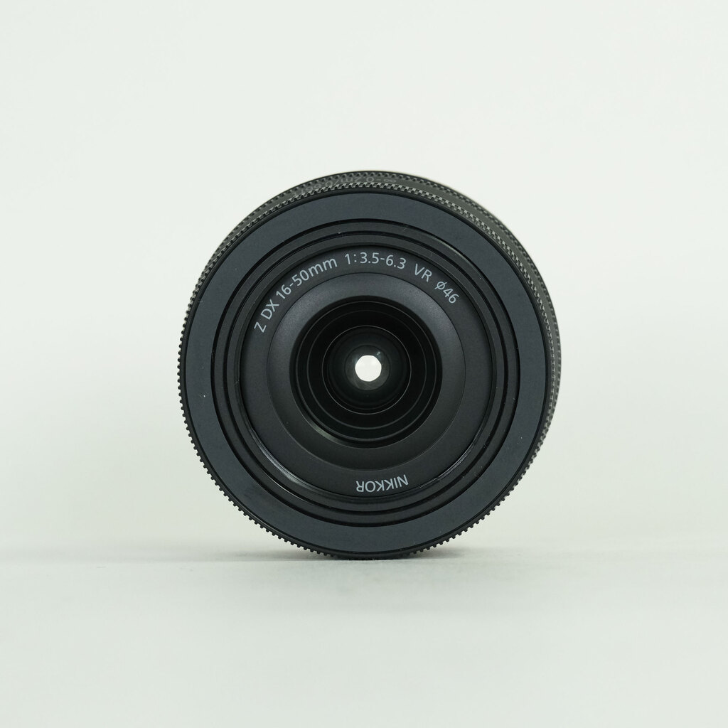 Nikon NIKKOR Z DX 16-50mm f/3.5-6.3 VR Nikon NIKKOR Z DX 16-50mm f/3.5-6.3 VR