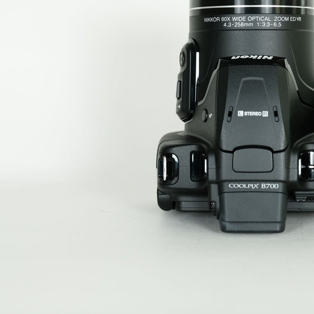 Nikon COOLPIX B700 ブラック